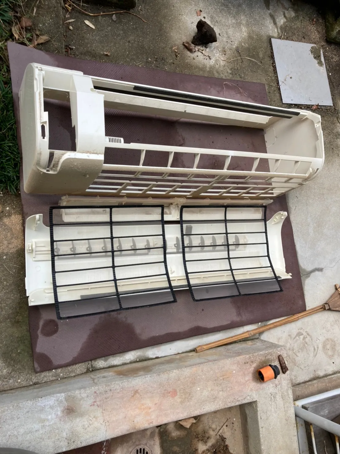 【北九州市八幡東区】エアコンクリーニング