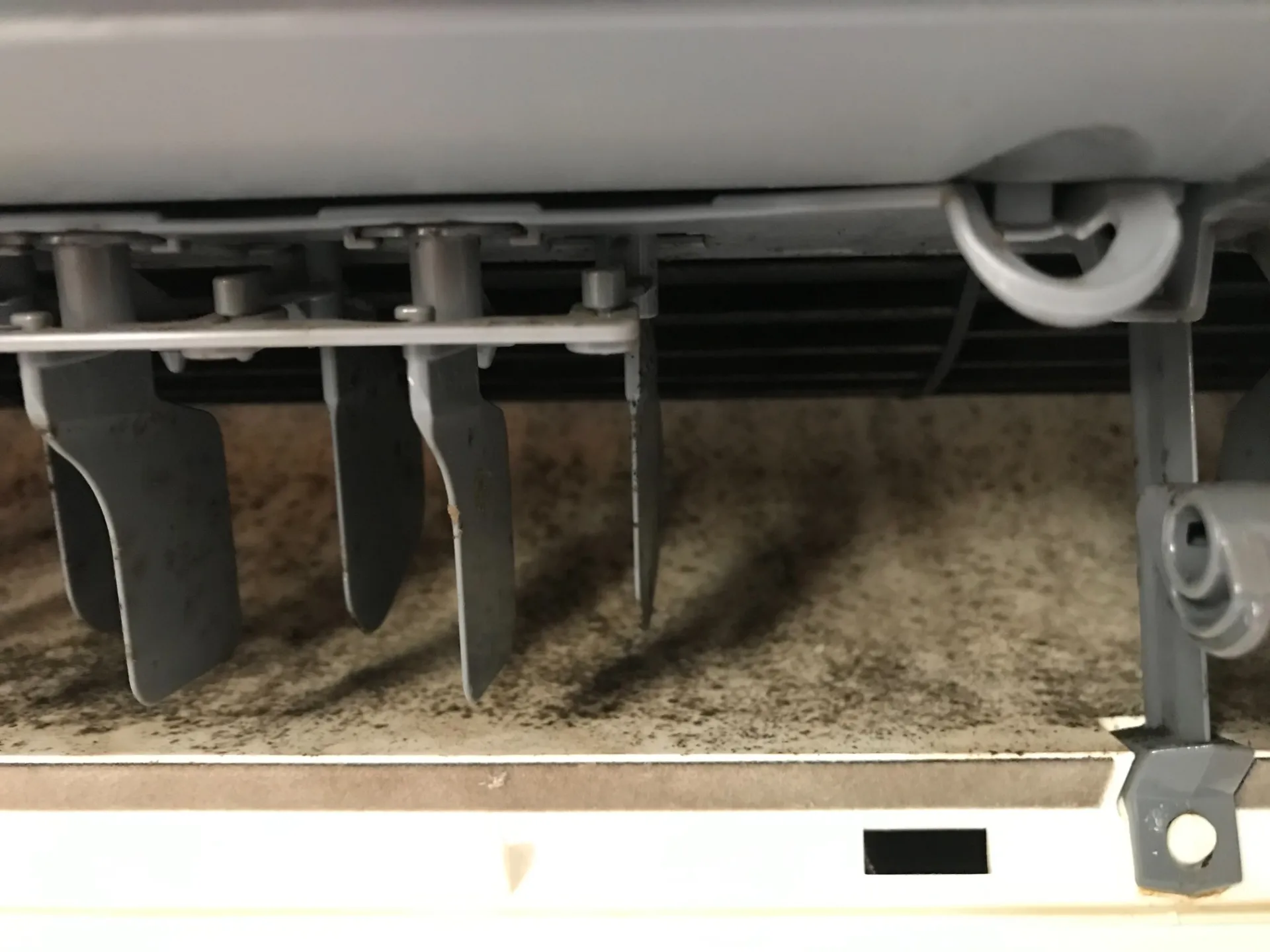 【八幡西区】エアコンクリーニング